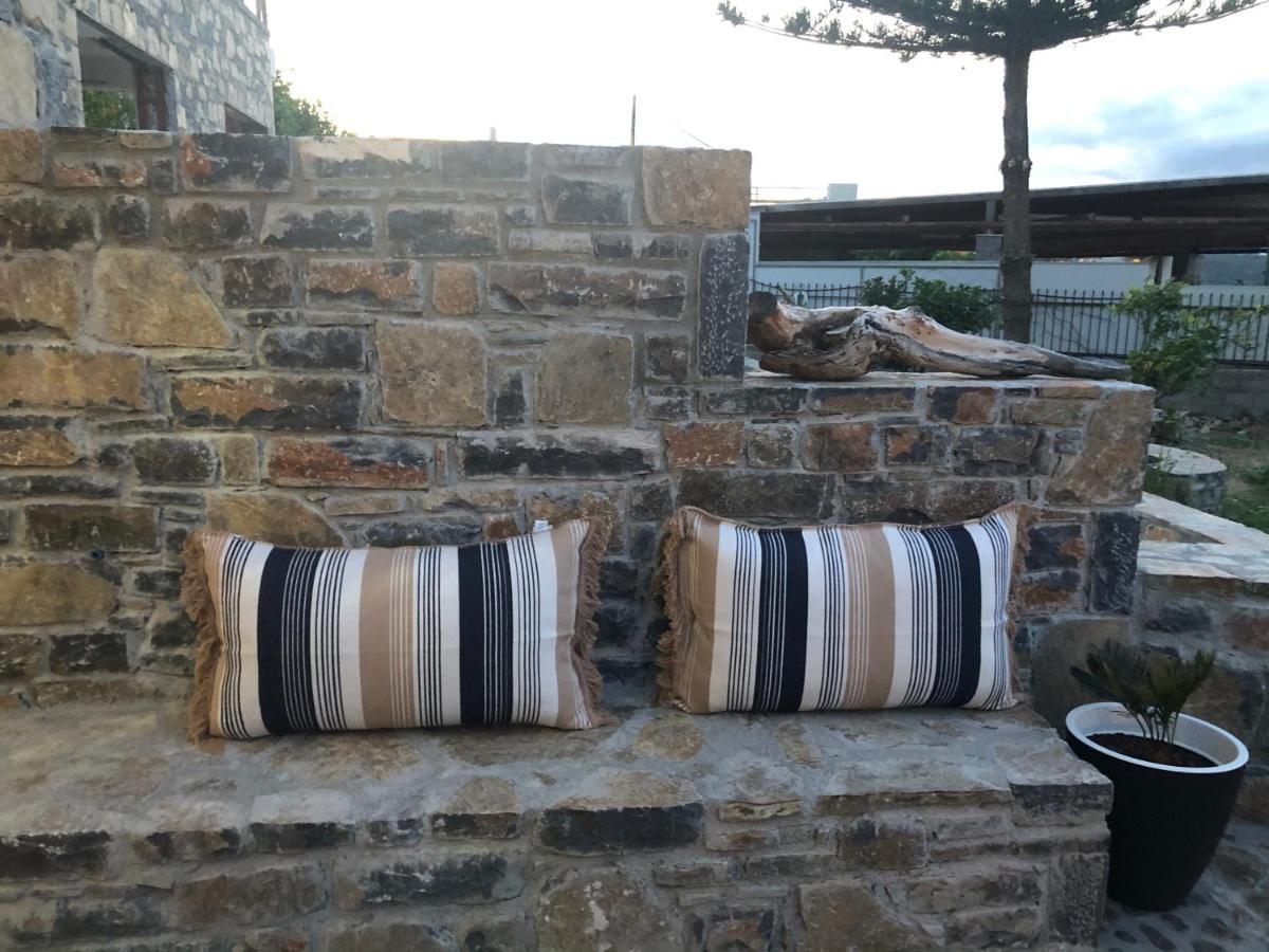 Istron Breeze Isla Villa Bagian luar foto